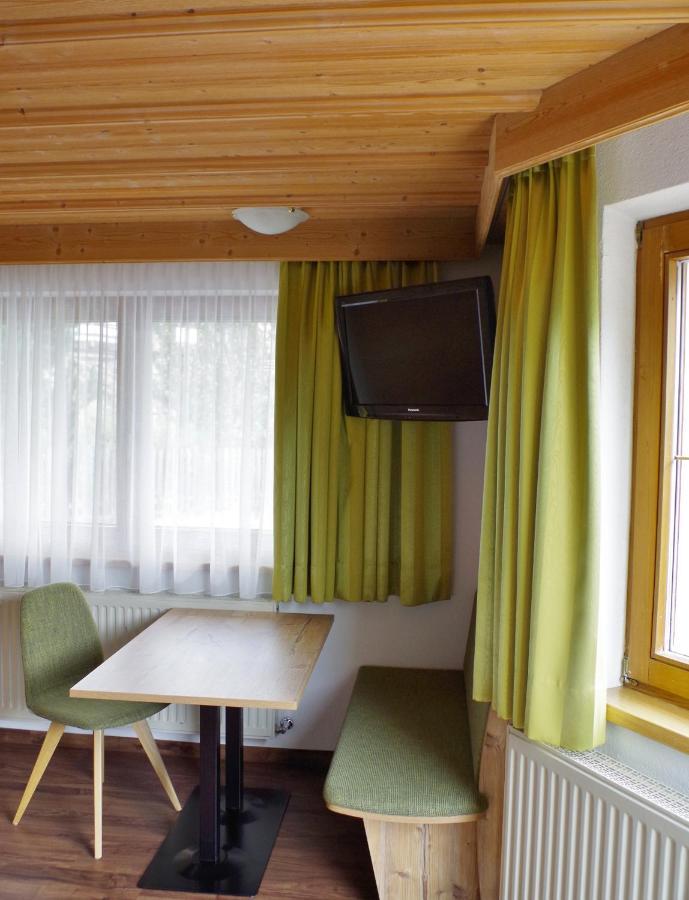 Hotel Edi Samnaun Værelse billede