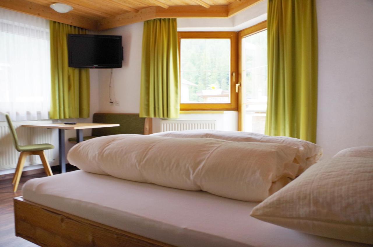 Hotel Edi Samnaun Værelse billede